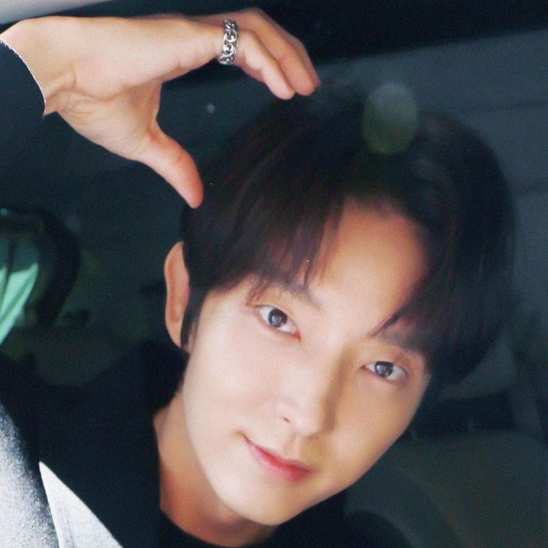 A moment captured by a fan of Lee Joongi