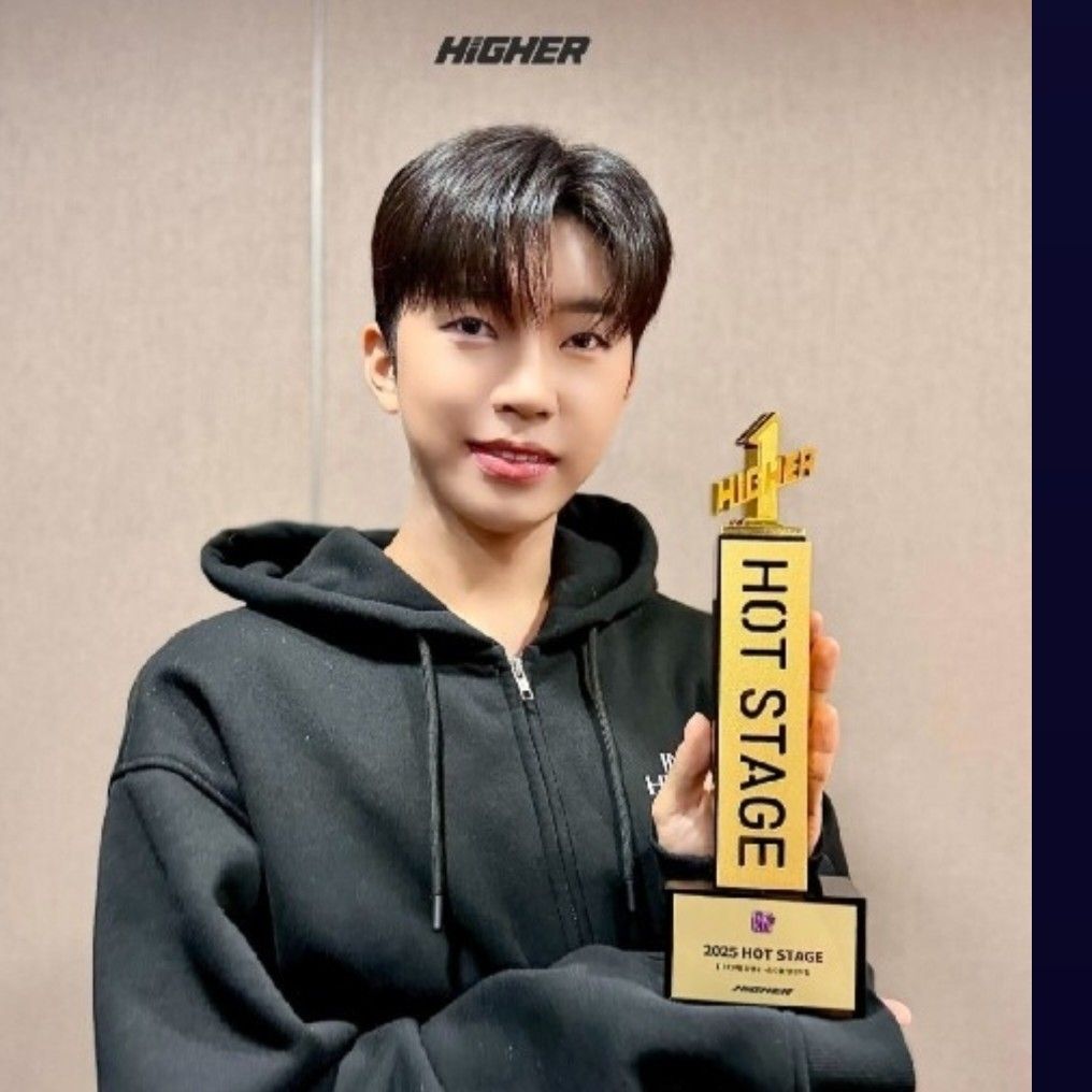 Recent activity shot of Lim Youngwoong