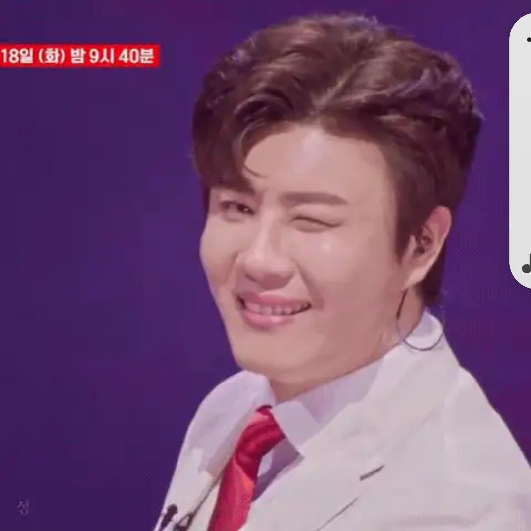 チン・ヘソンの最新写真