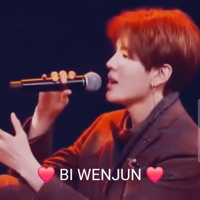 Behind-the-scenes cut of Bi Wenjun