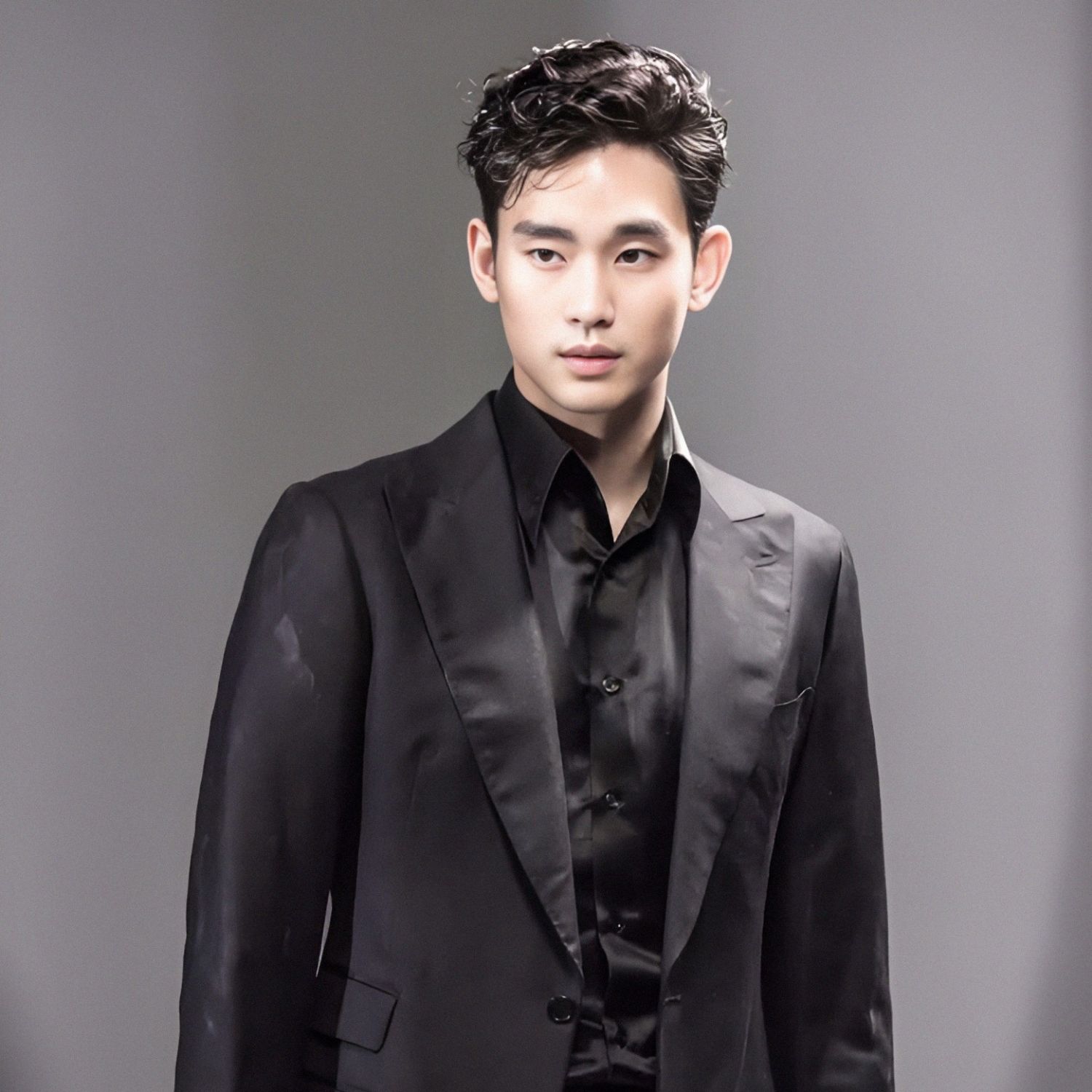 Foto kegiatan terbaru dari Kim Soohyun