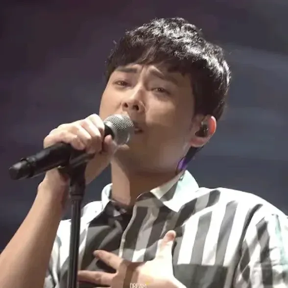 Behind-the-scenes cut of Min Kyunghoon