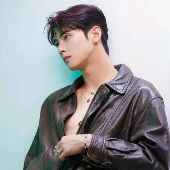 Momen yang diabadikan oleh penggemar Cha Eunwoo