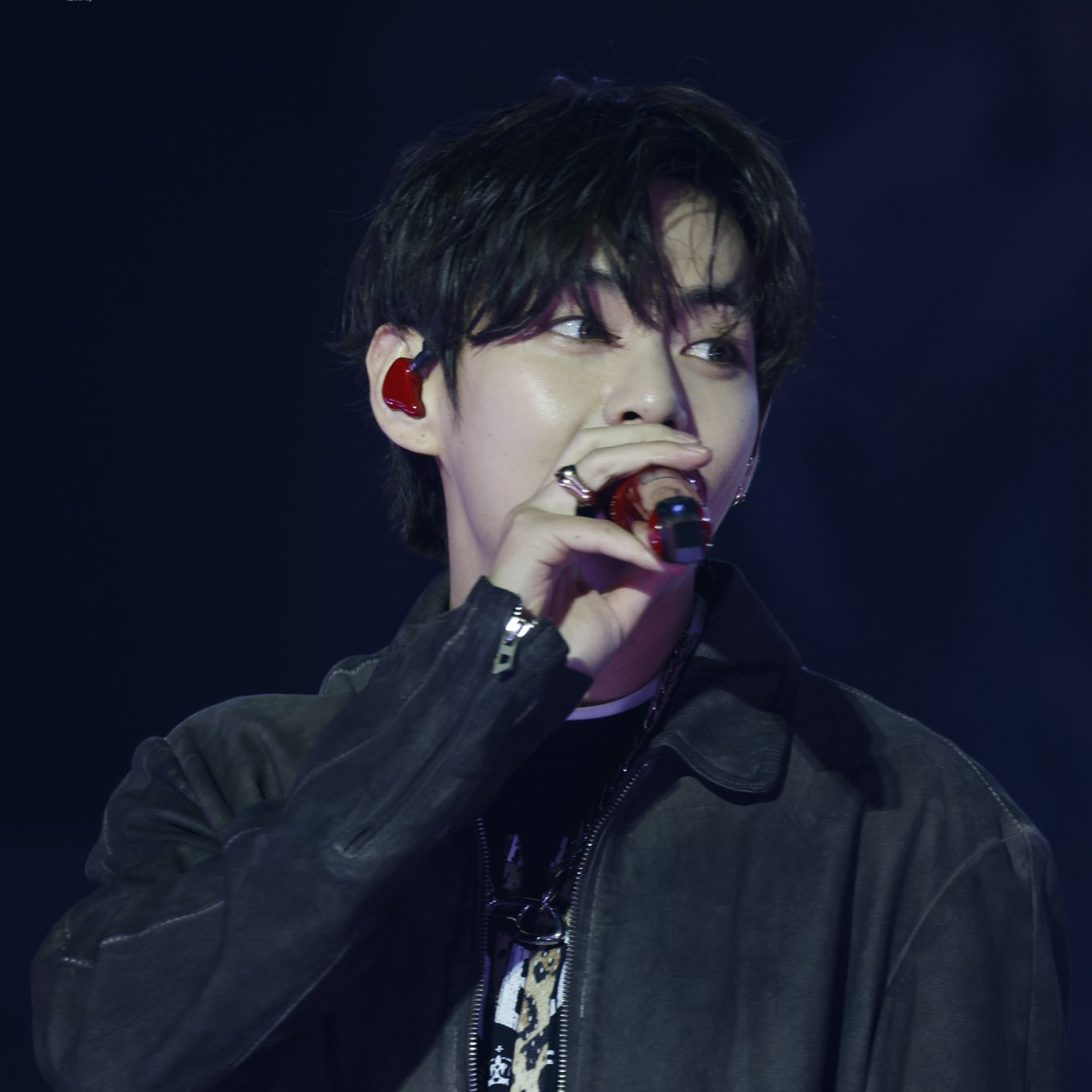 A moment captured by a fan of Kim Taehyung (V)
