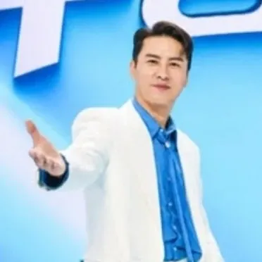 Foto kegiatan terbaru dari Jang Minho