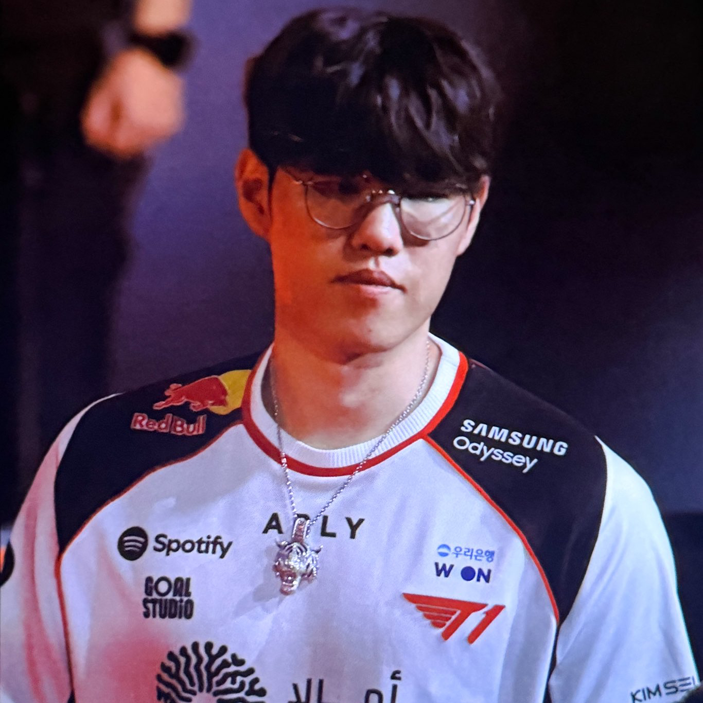 Behind-the-scenes cut of Oner