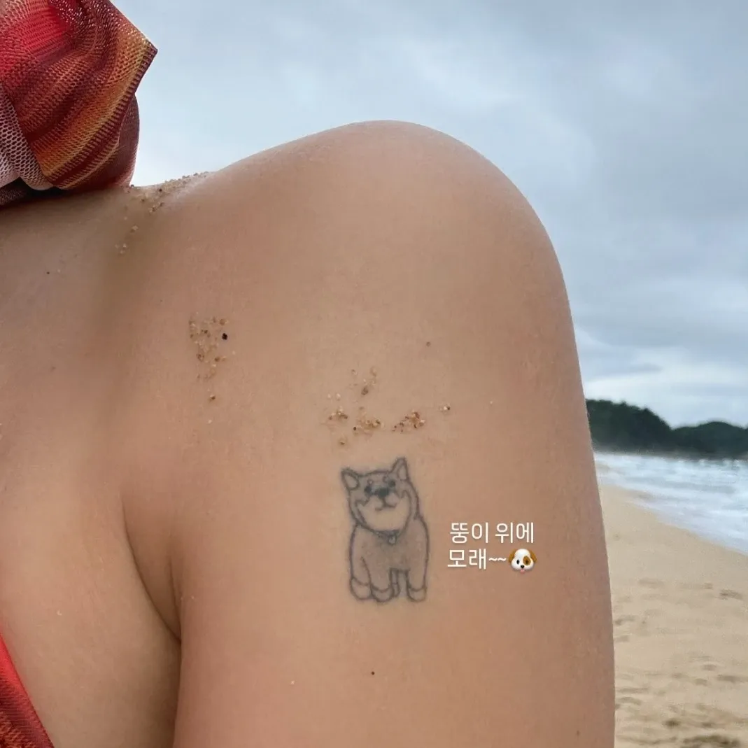 Behind-the-scenes cut of Kang Hyeyeon
