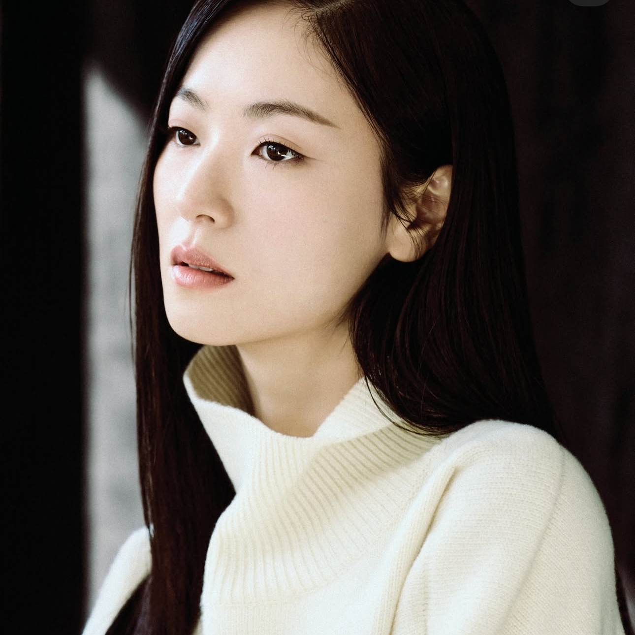 Behind-the-scenes cut of Jeon Yeobeen