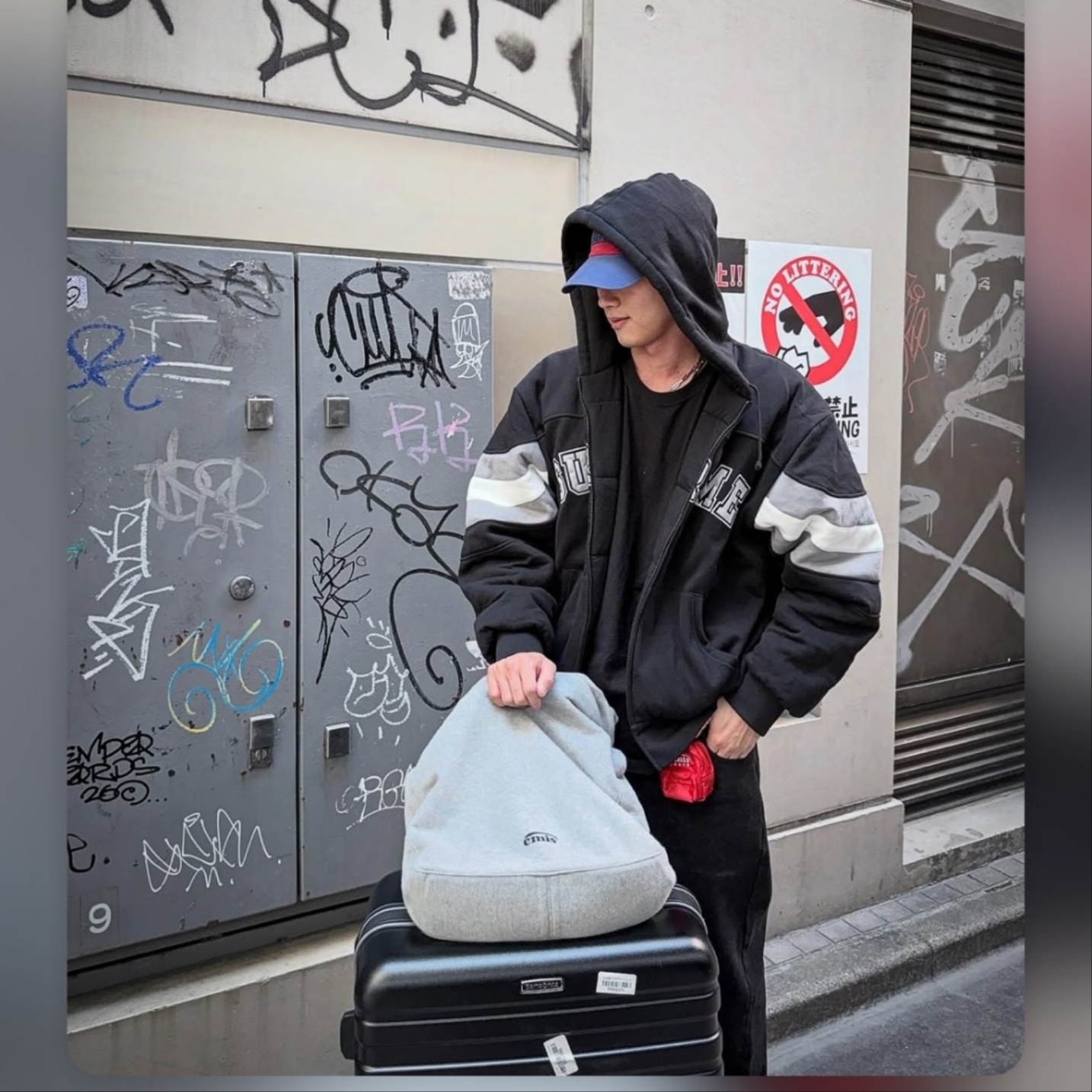 A moment captured by a fan of Hong Mingi