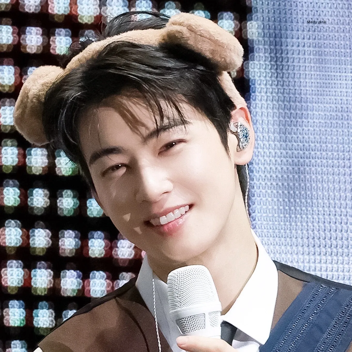 Latest photo of Cha Eunwoo