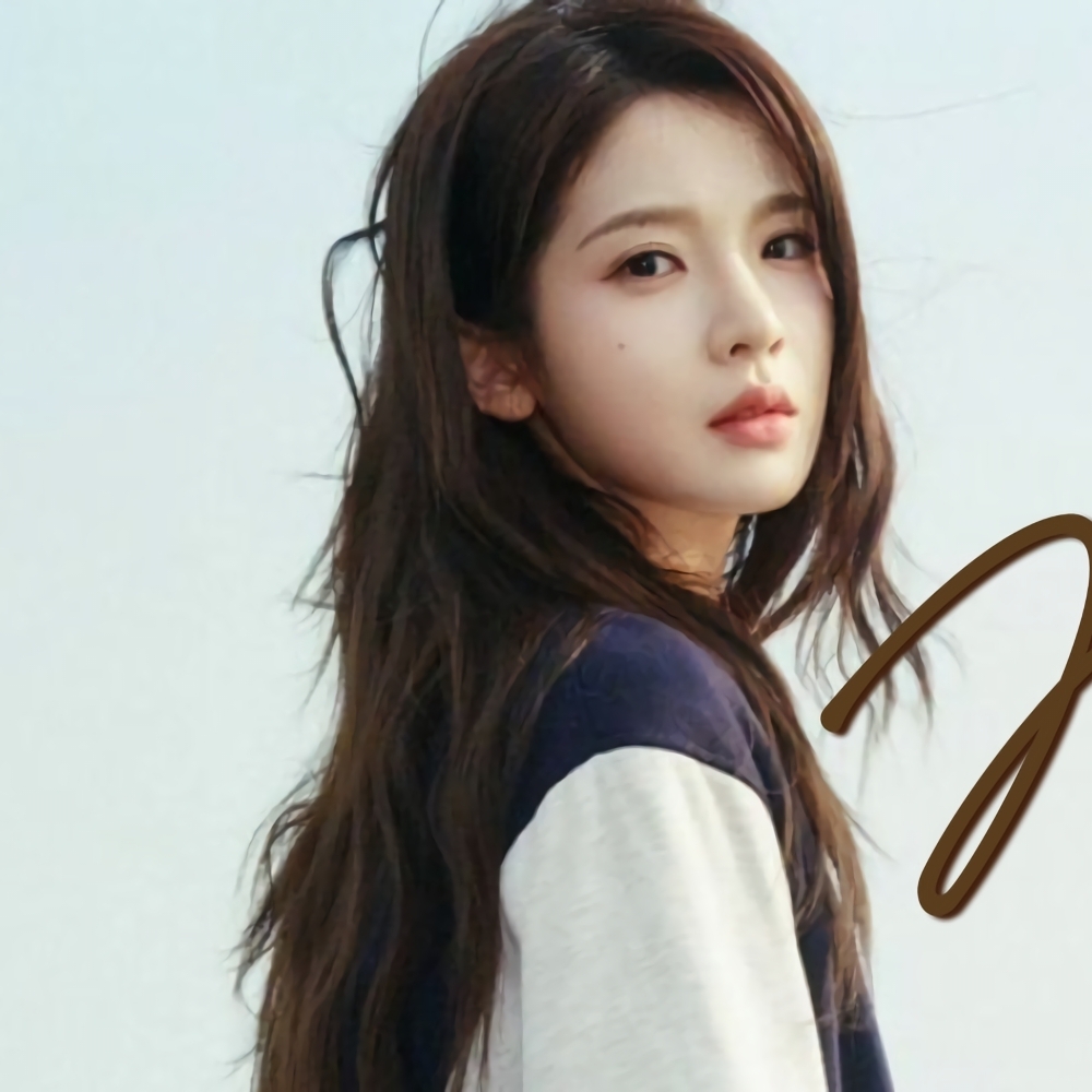 Recent activity shot of Zhang Miaoyi