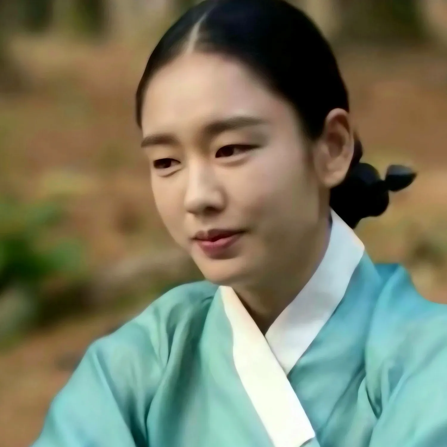 Behind-the-scenes cut of Ahn Eunjin