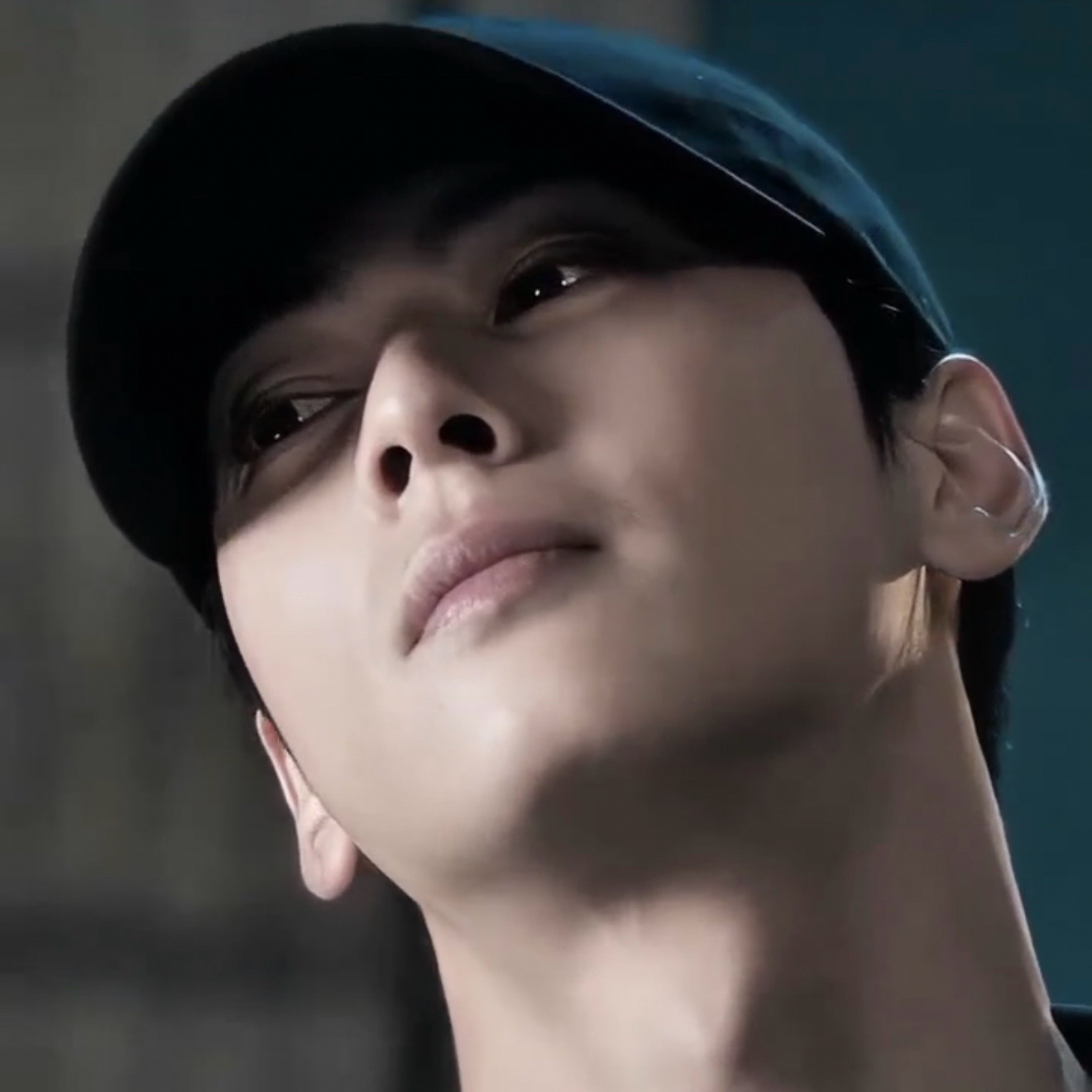 Recent activity shot of Cha Eunwoo