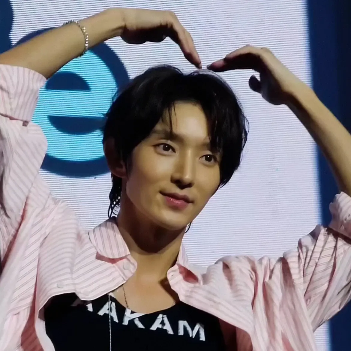 이준기 최근 활동샷