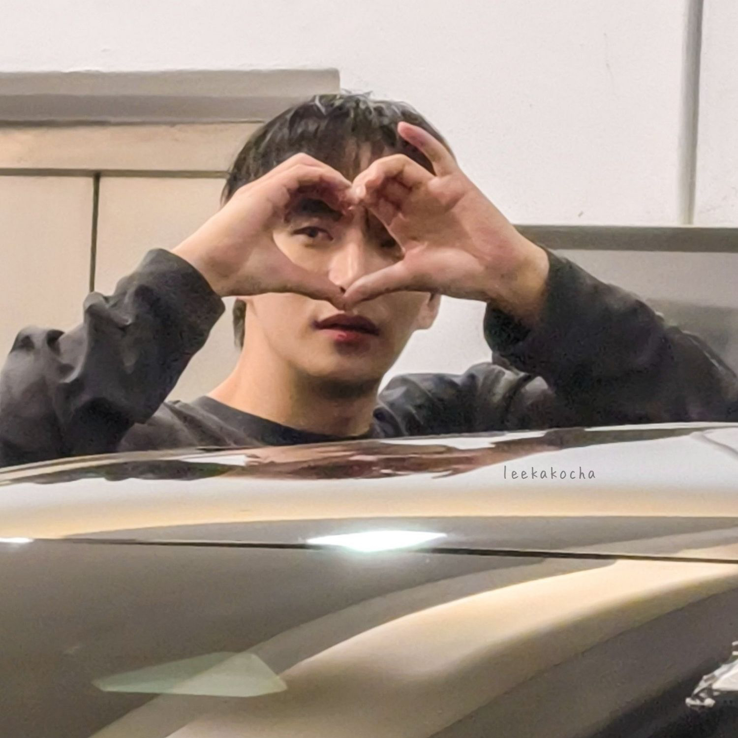 粉絲拍下的李俊昊瞬間