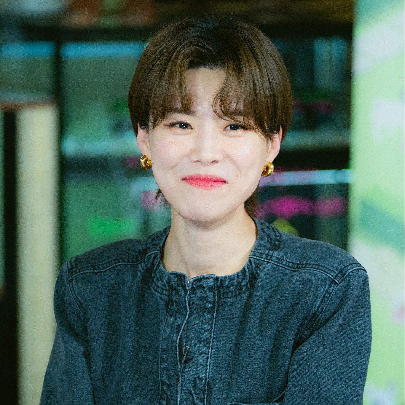 A moment captured by a fan of Jang Doyeon