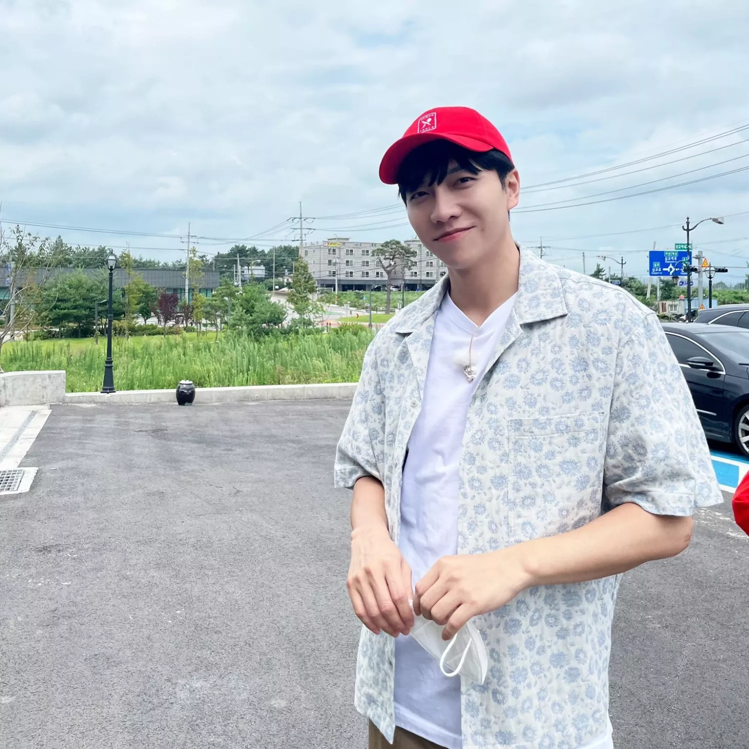 Foto terbaru dari Lee Seunggi