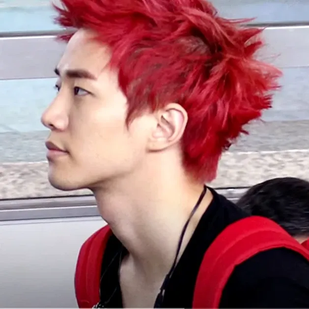 Recent activity shot of Lee Junho