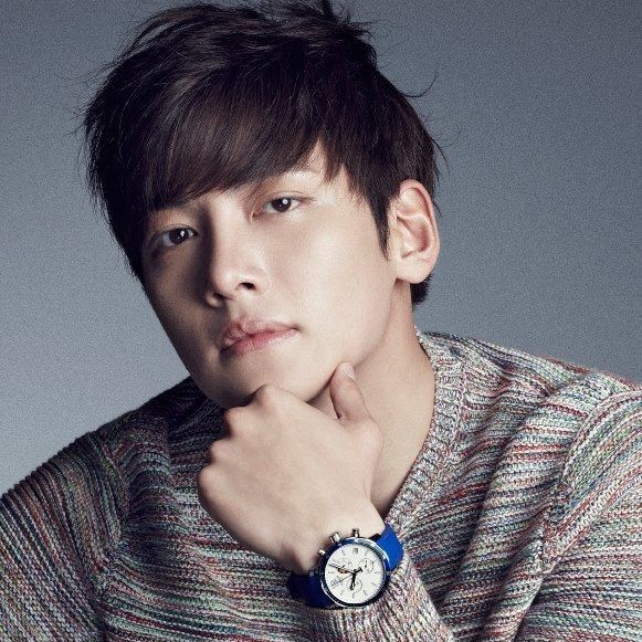 チ・チャンウクの最近の活動ショット