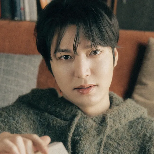 Recent activity shot of Lee Minho