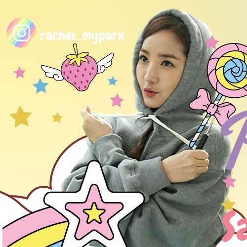 A moment captured by a fan of Park Minyoung