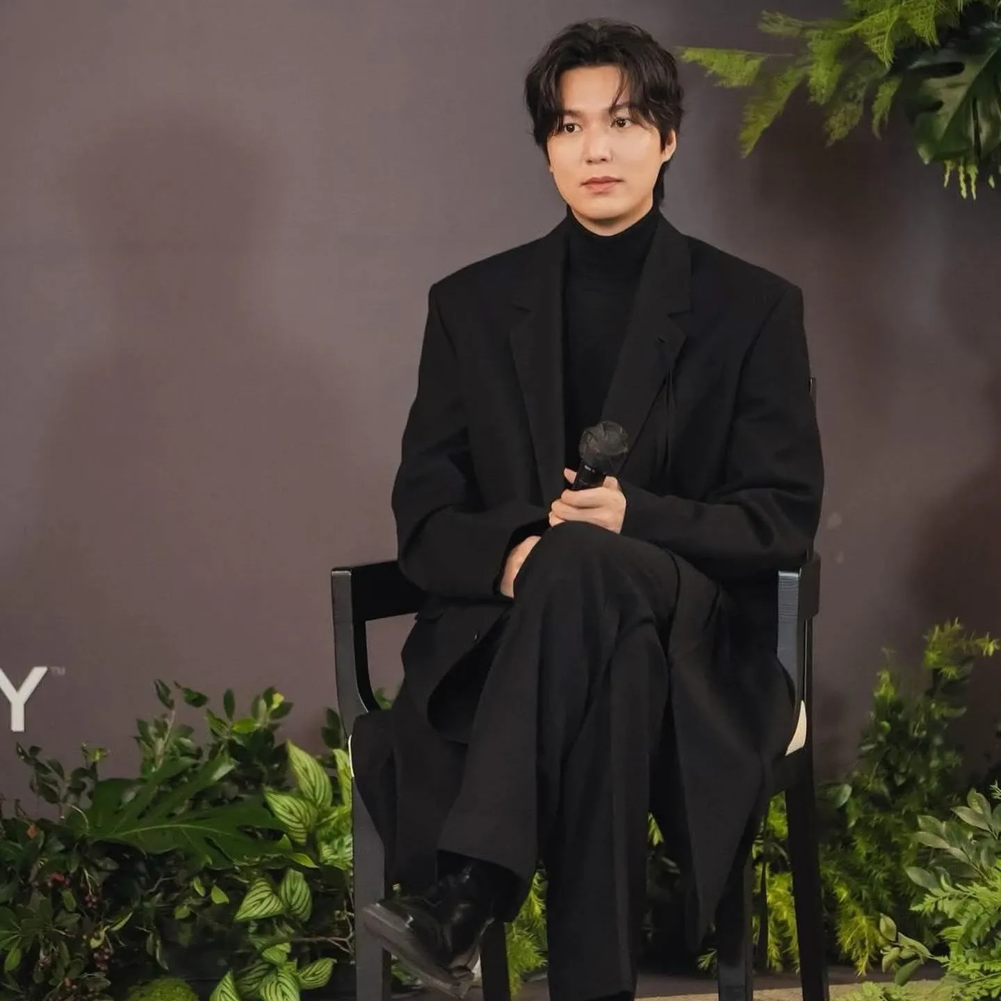 Behind-the-scenes cut of Lee Minho