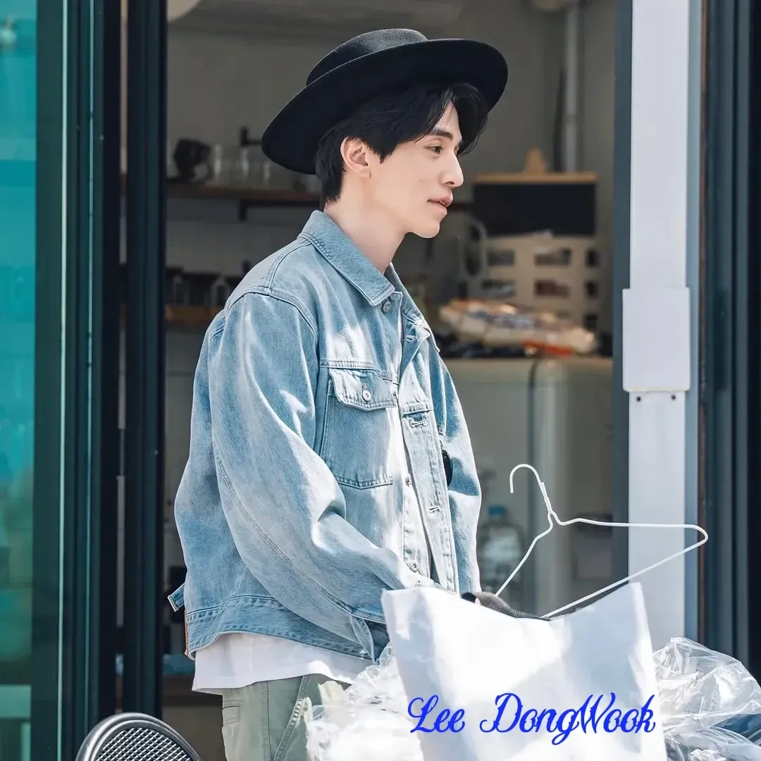 Behind-the-scenes cut of Lee Dongwook