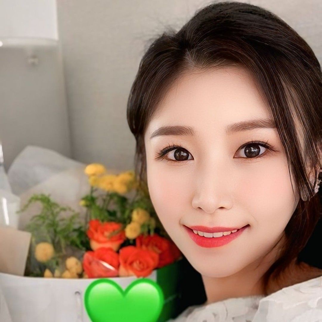 Recent activity shot of Lee Sona