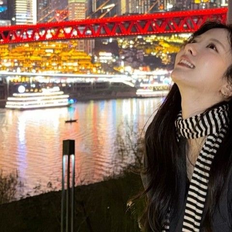 Latest photo of Bona