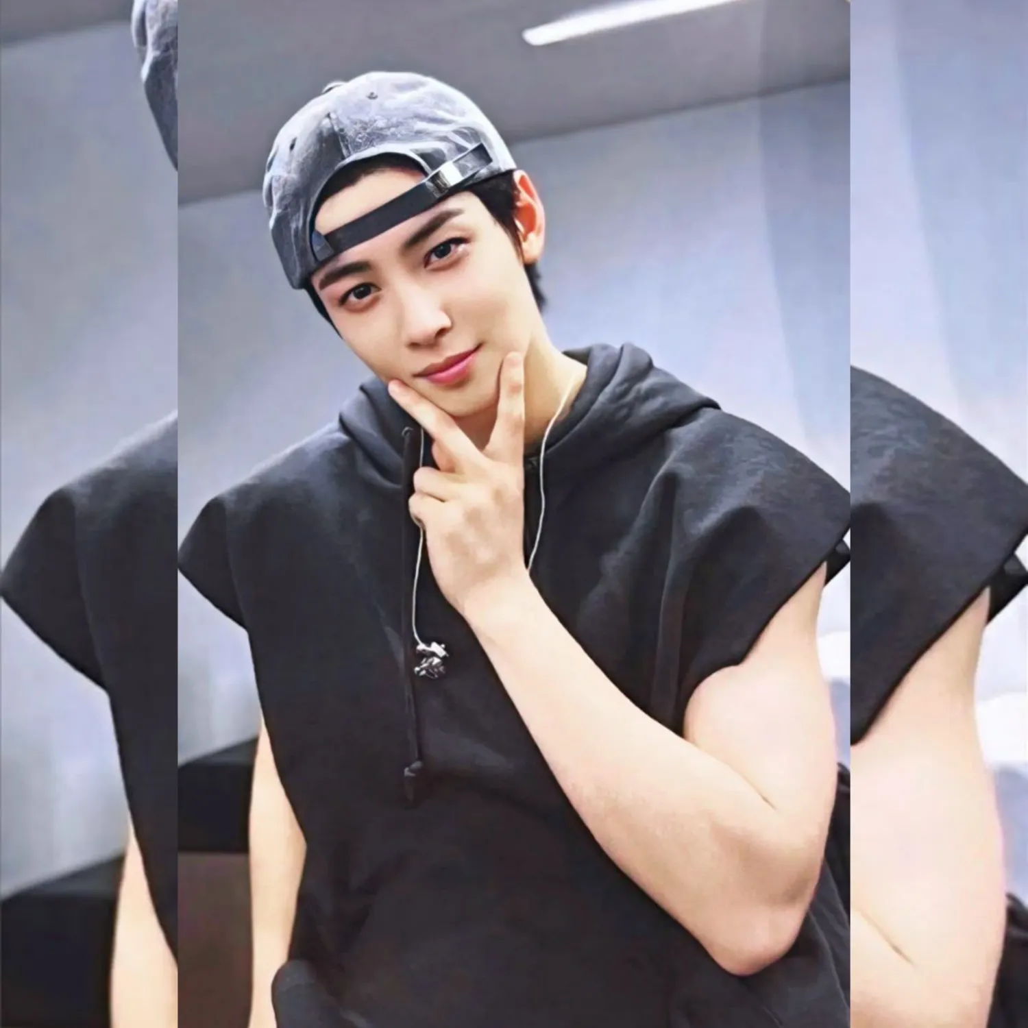 Recent activity shot of Cha Eunwoo