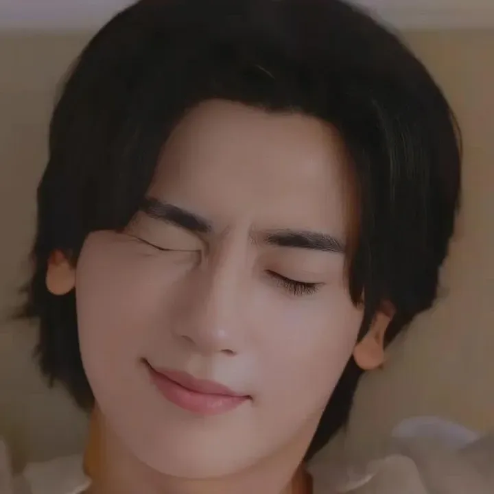 Recent activity shot of Park Hyungsik
