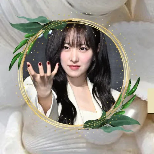 Latest photo of Park Boyoung
