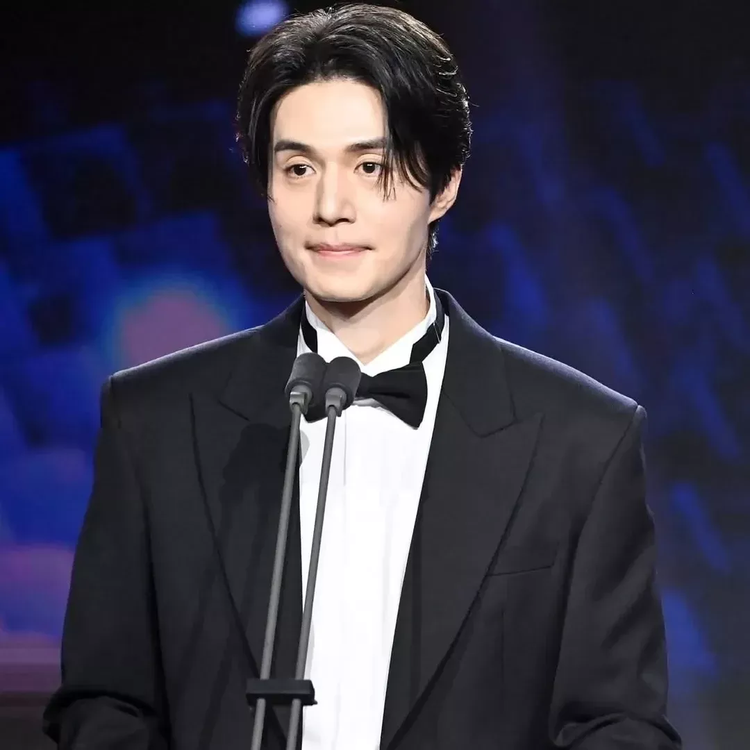Latest photo of Lee Dongwook