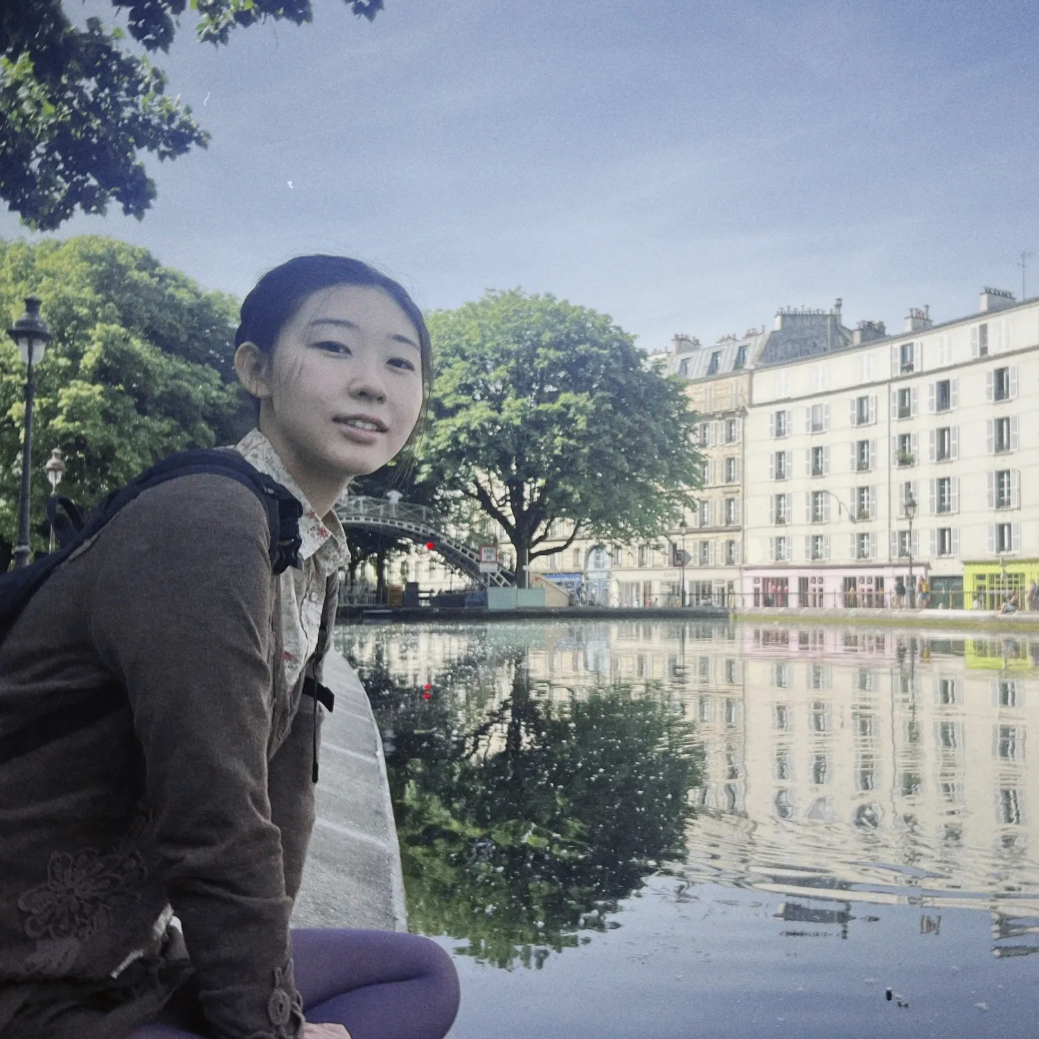 Behind-the-scenes cut of Han Yeji