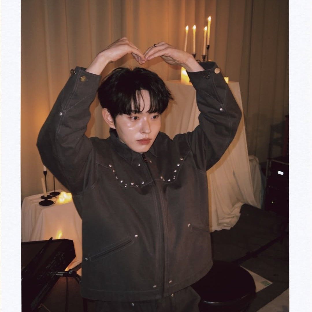 Recent activity shot of Lee Byeongchan