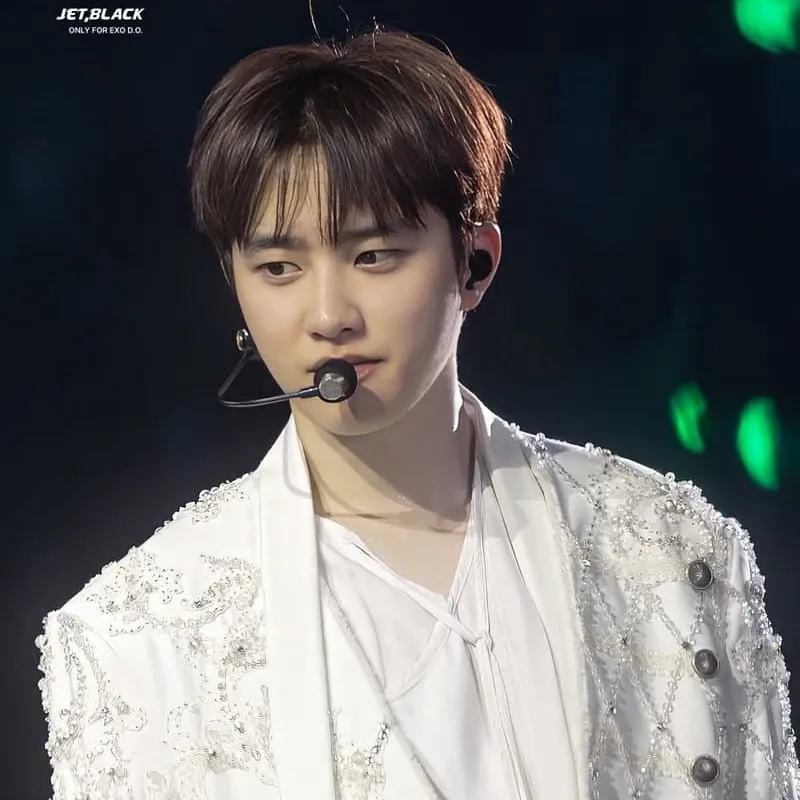 도경수 (디오) 최근 활동샷