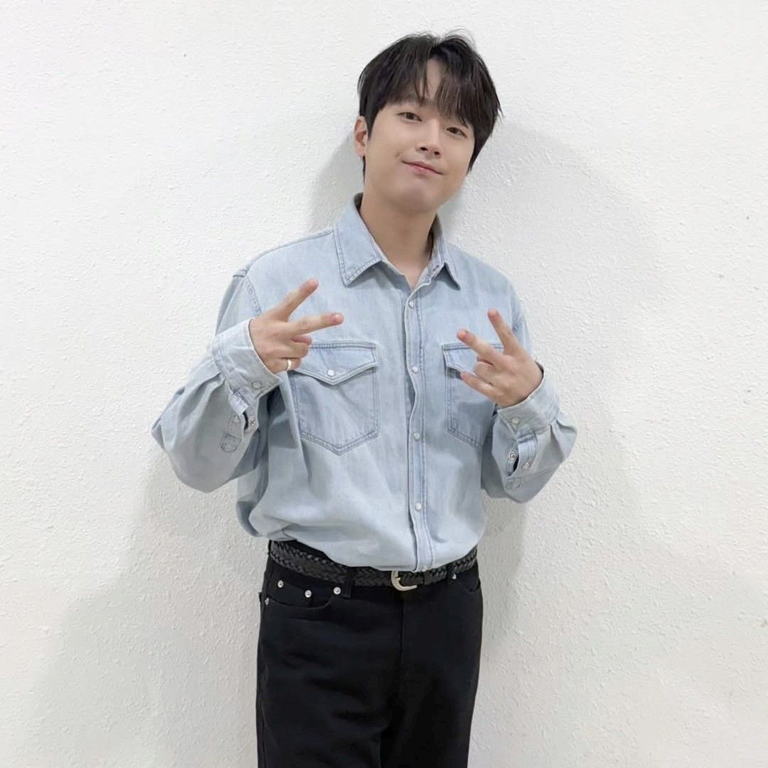 李燦元的最新照片