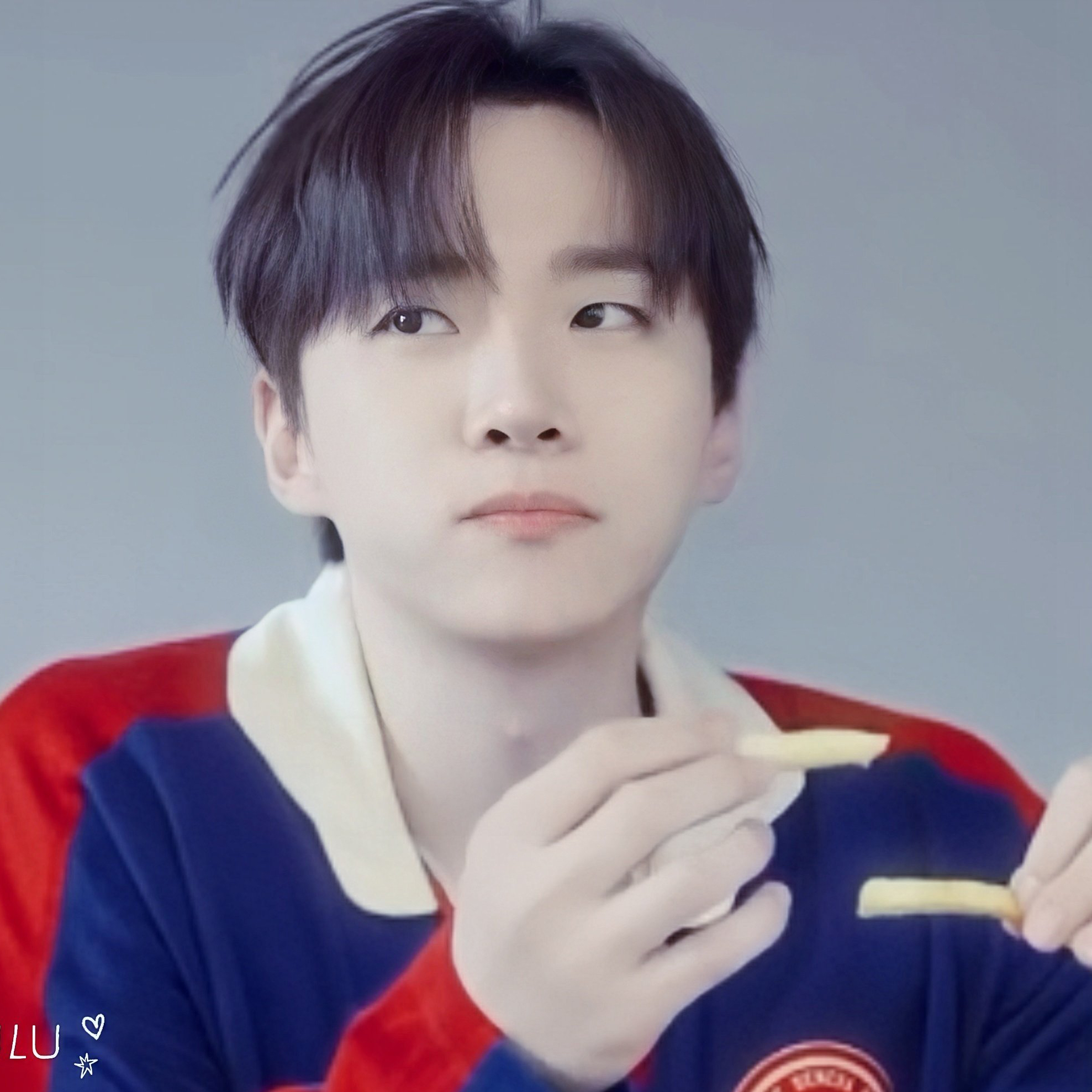 Cuplikan di balik layar dari Lee Junho