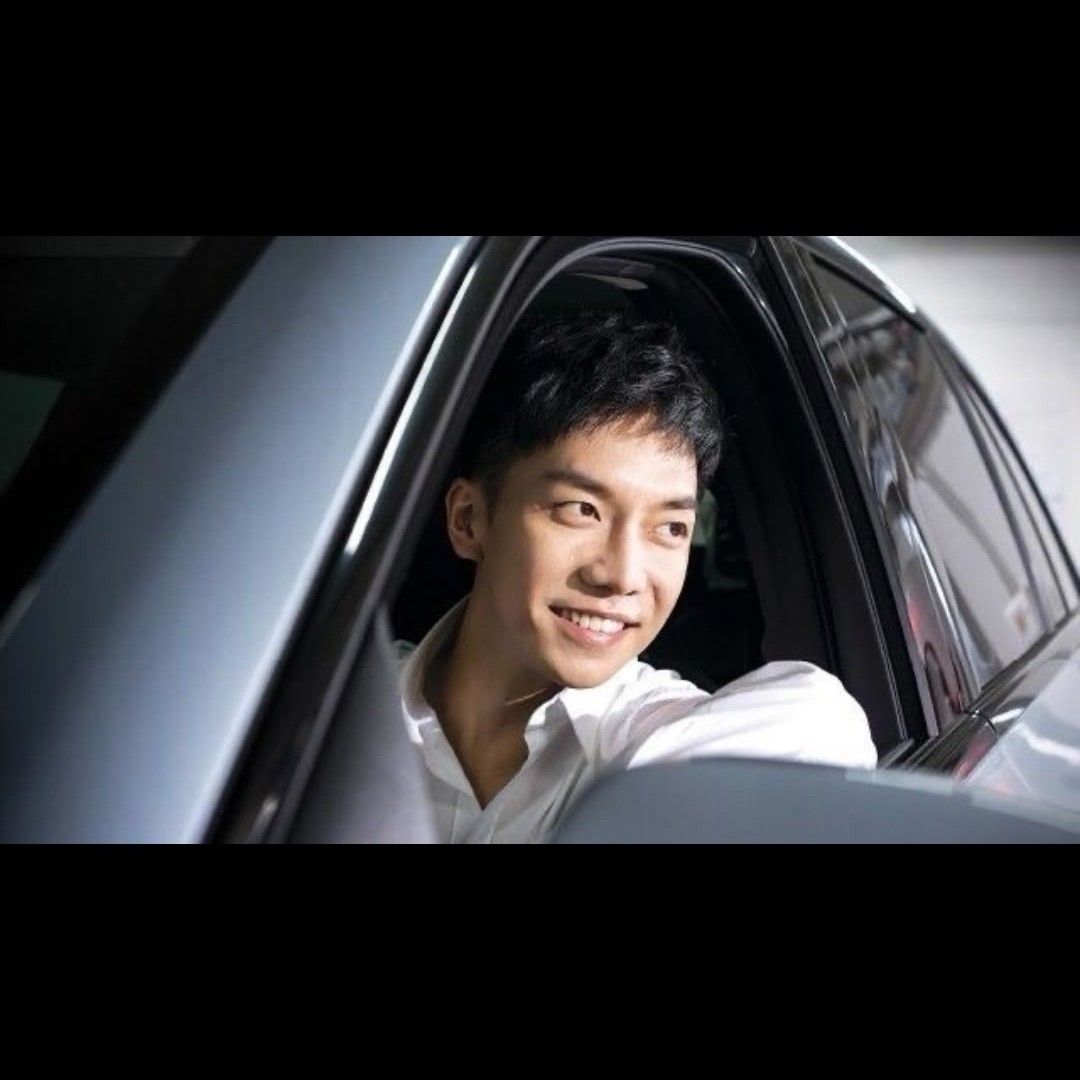 ファンが撮影したイ・スンギの瞬間