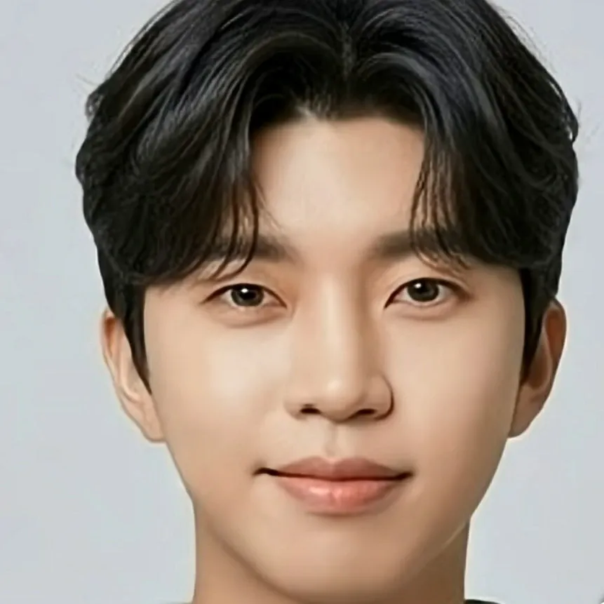 임영웅의 비하인드 컷