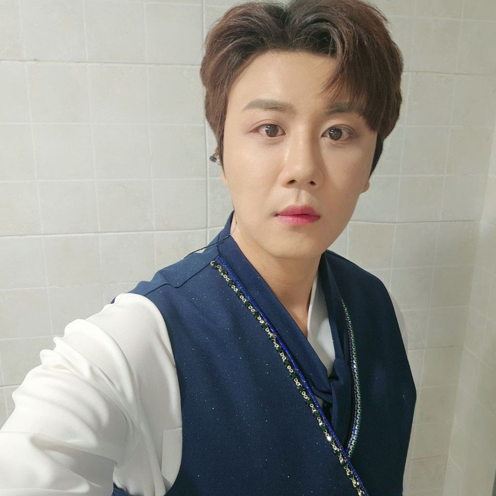 粉丝拍下的晋海成瞬间