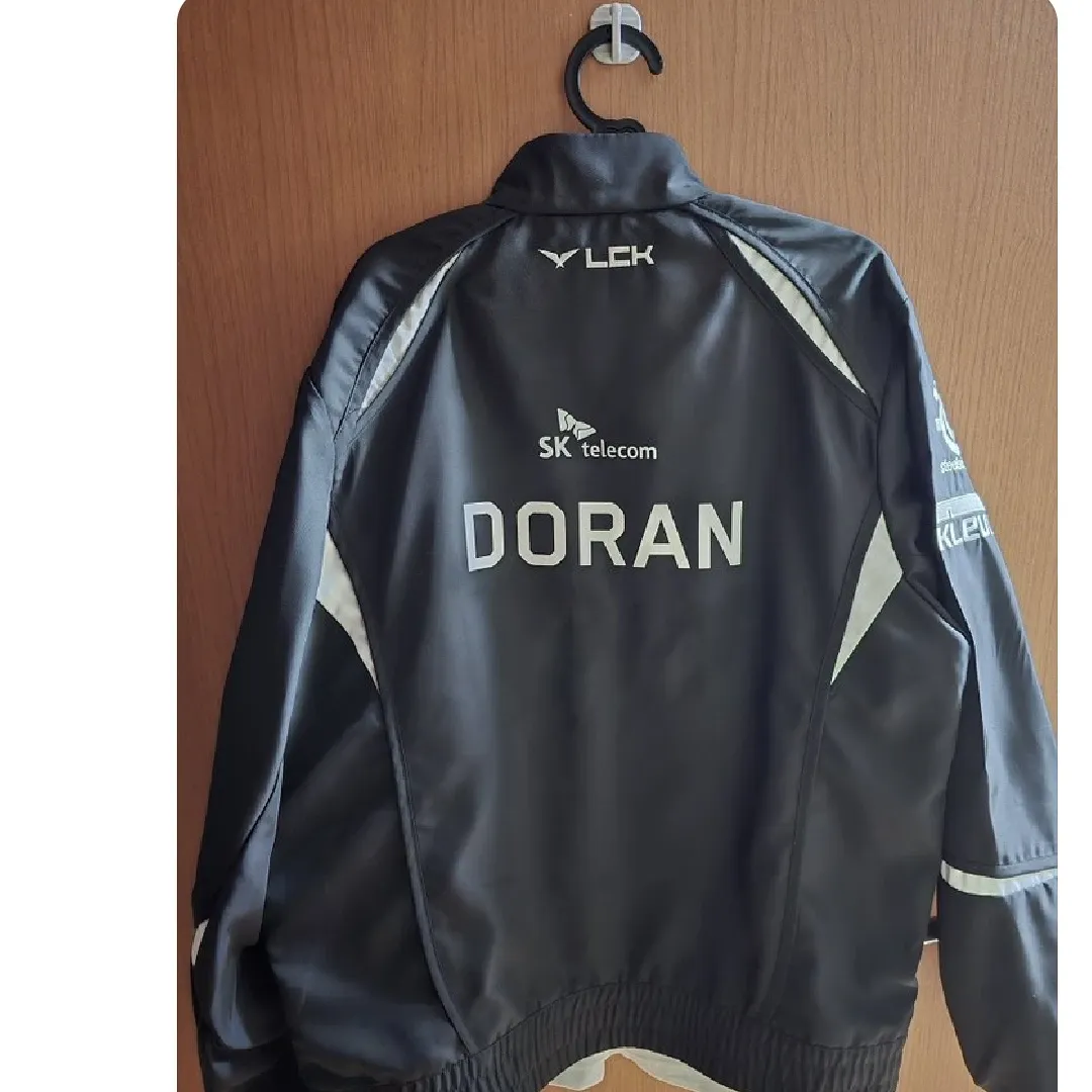 A moment captured by a fan of Doran