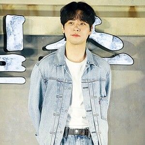 Latest photo of Park Jeongmin