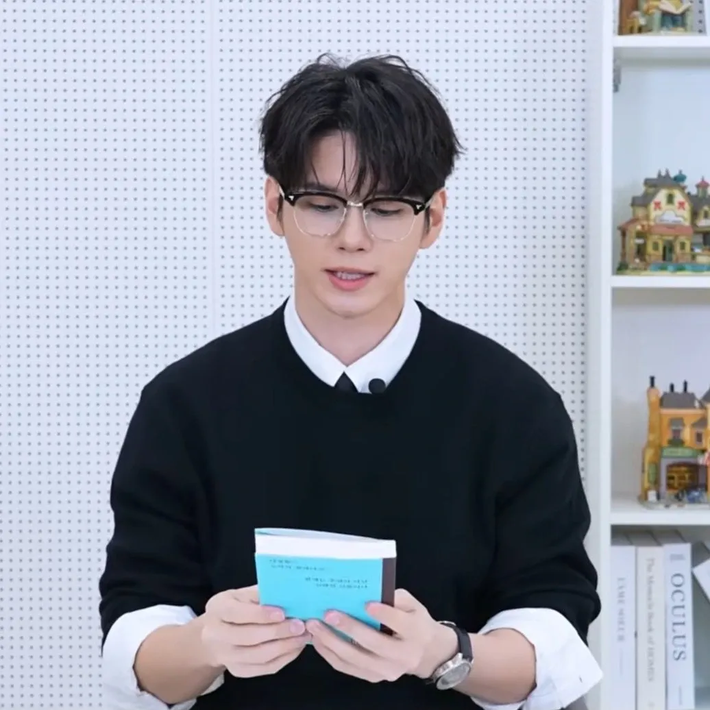 Cuplikan di balik layar dari Ong Seongwu