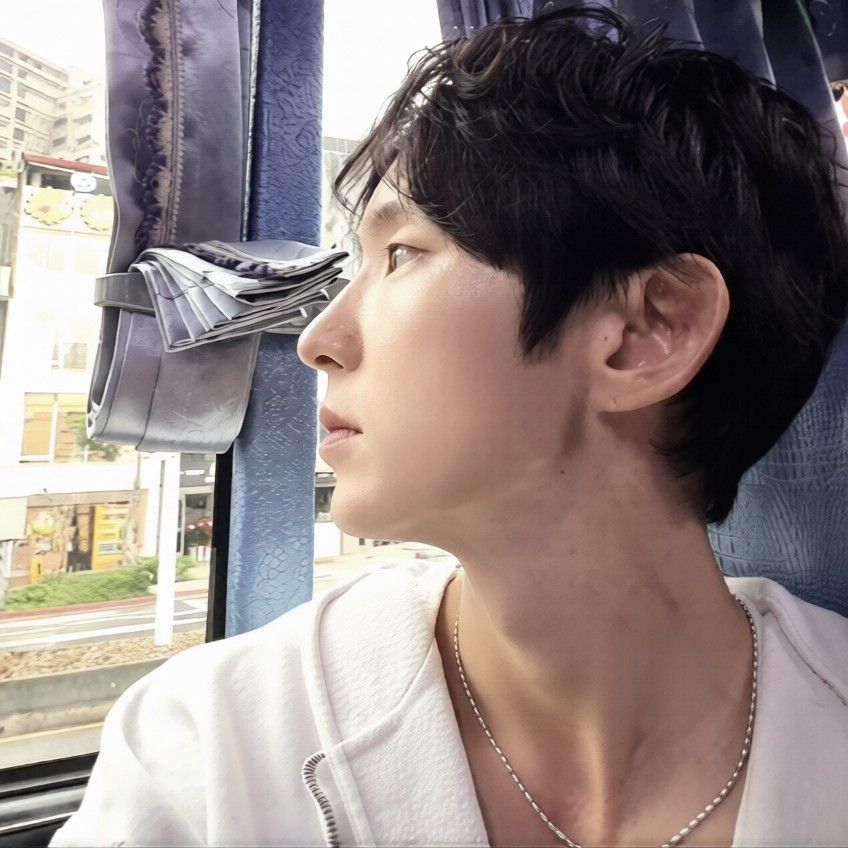 이준기 최근 활동샷