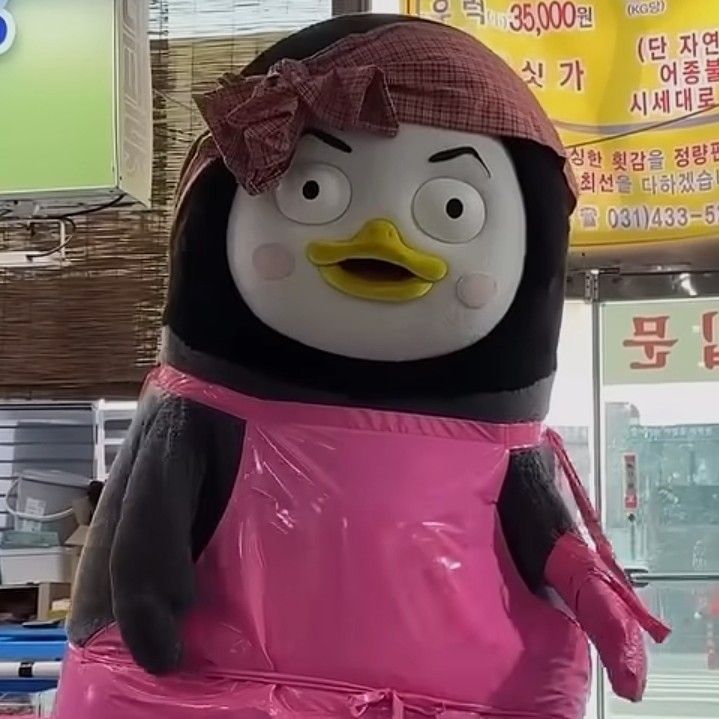 ペンスの最近の活動ショット