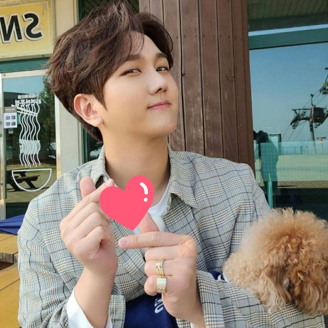 金秀瓚的最新照片