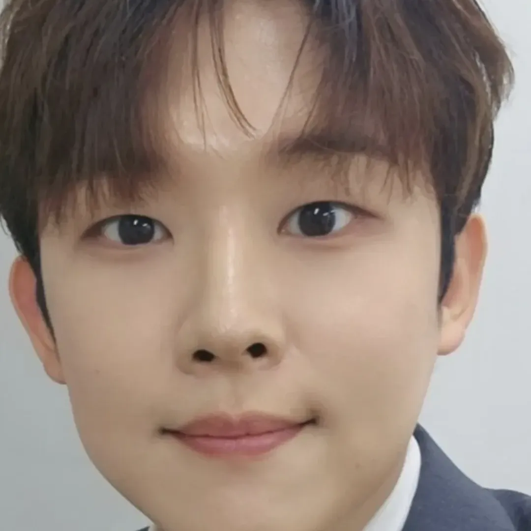 Latest photo of Jinuk