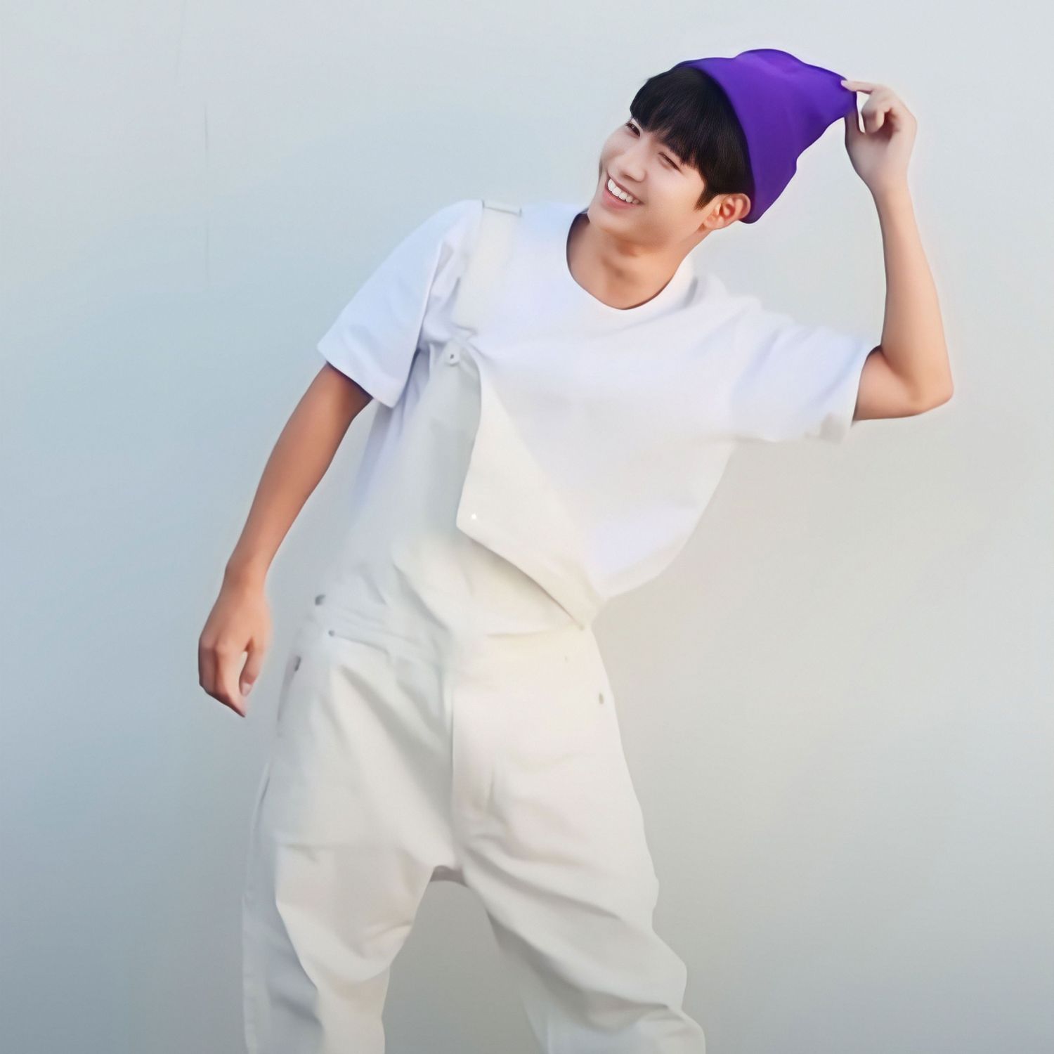 Behind-the-scenes cut of Jo Myungsup