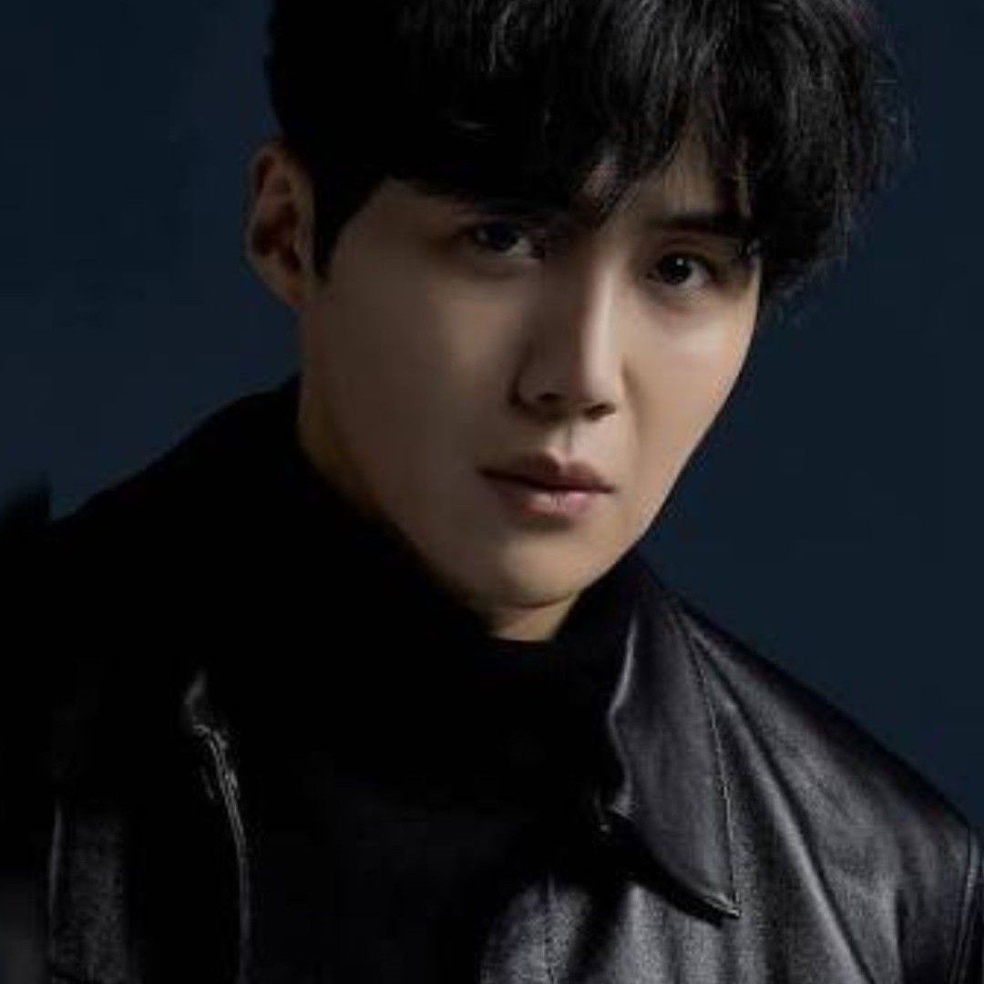 キム・ソンホの最近の活動ショット